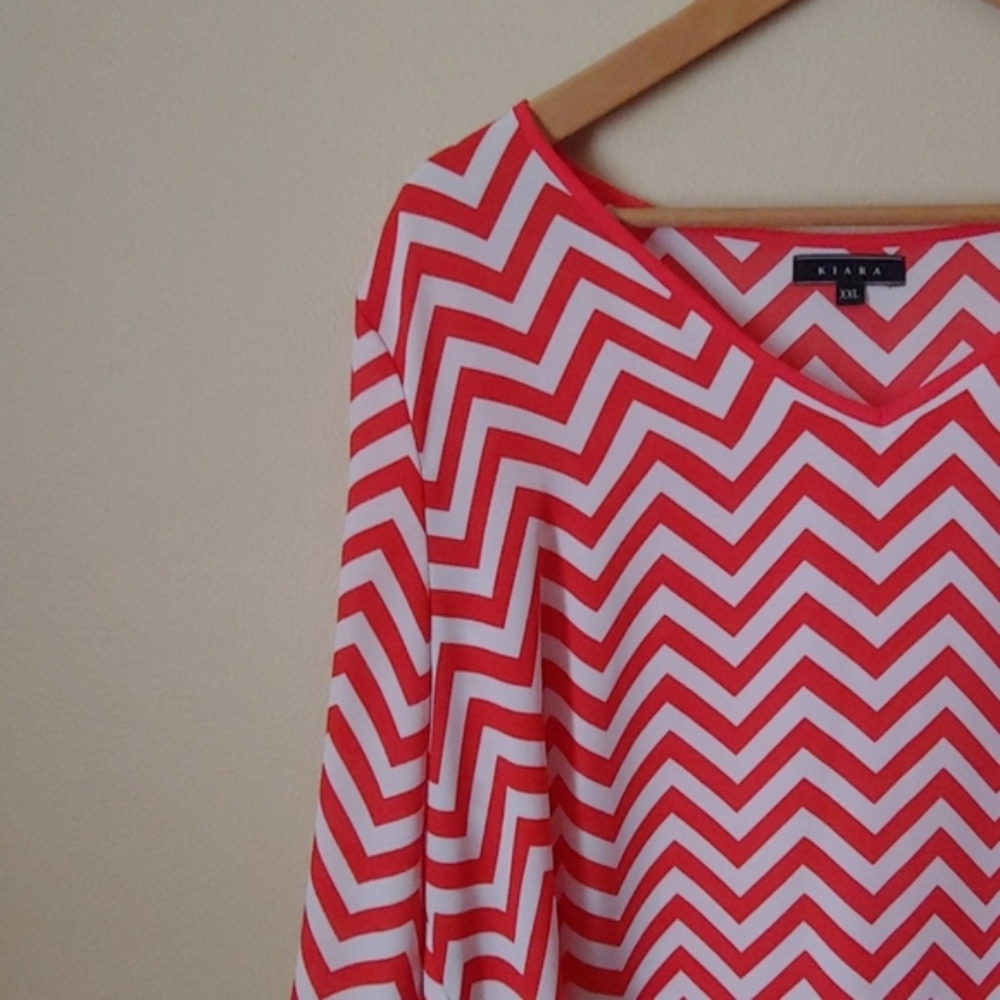Kiara XXL Blouse - Picture 1 of 6